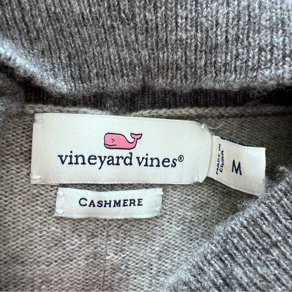 Vineyard Vines 100% Cashmere Two Tone Raglan Mock Neck Sweater in Gray size S - Picture 12 of 15